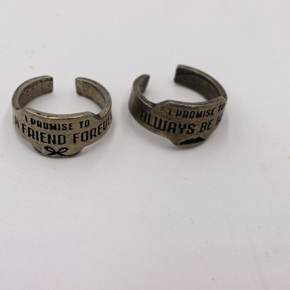 Matching Friendship Promise Adjustable Rings Bow Mountain Silver Tone Gift - Picture 2 of 6